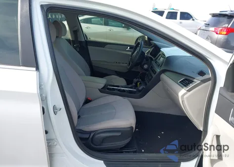 2015 Hyundai Sonata Se z USA, uszkodzony, nr VIN 5NPE24AFXFH176737